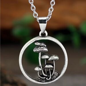 ⭐️ Mushroom Silvertone Pendant Necklace New